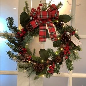 North Pole Trading Co. Indoor Christmas Wreath